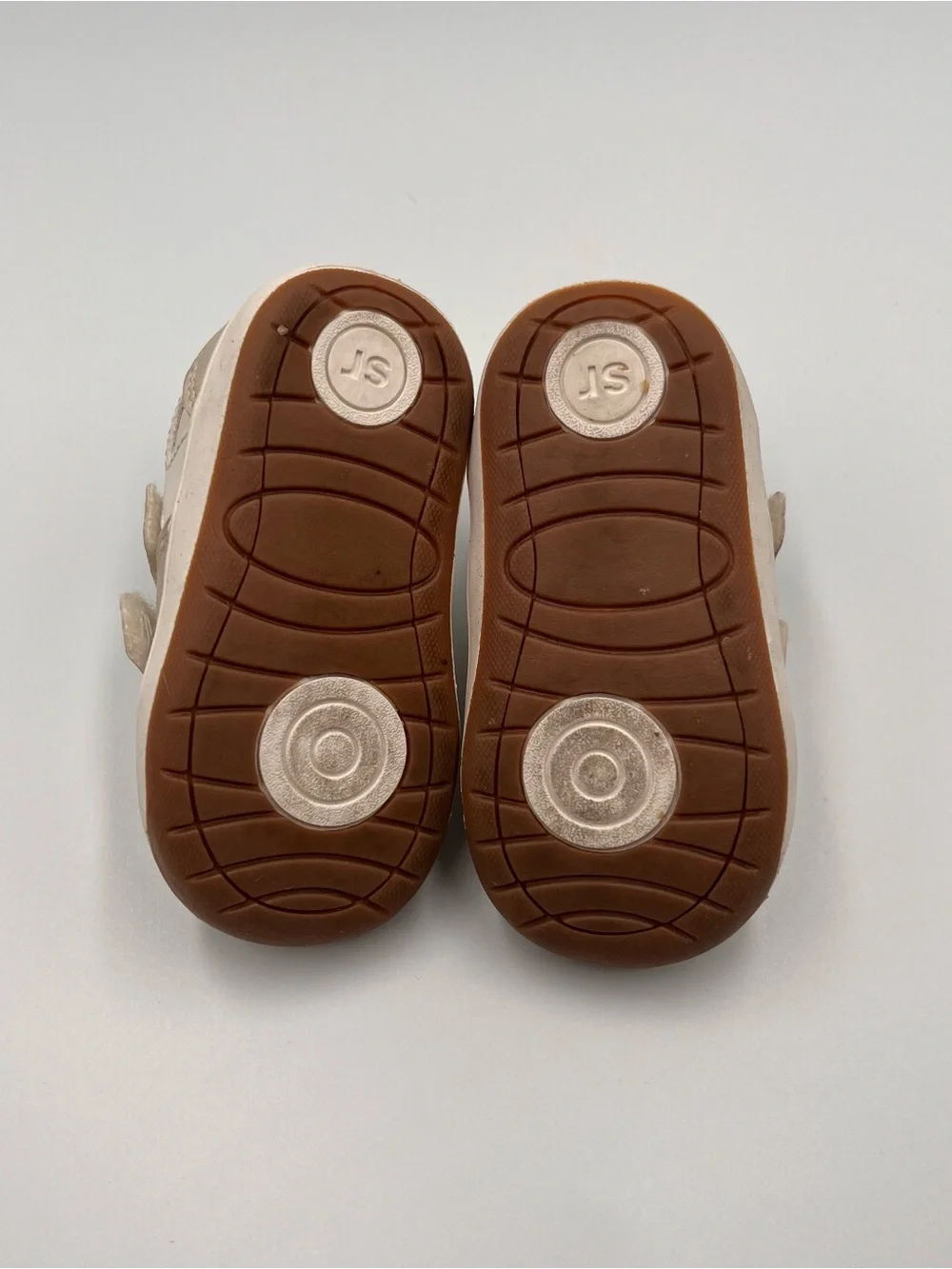 Stride Rite size white